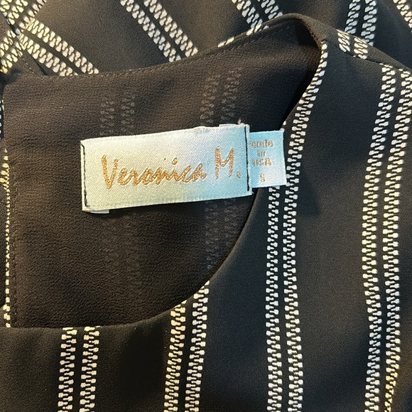 VERONICA M WOMENS TOP BLOUSE  BLACK & WHITE STRIPPED COLD SHOULDER SIZE SMALL - Picture 10 of 11